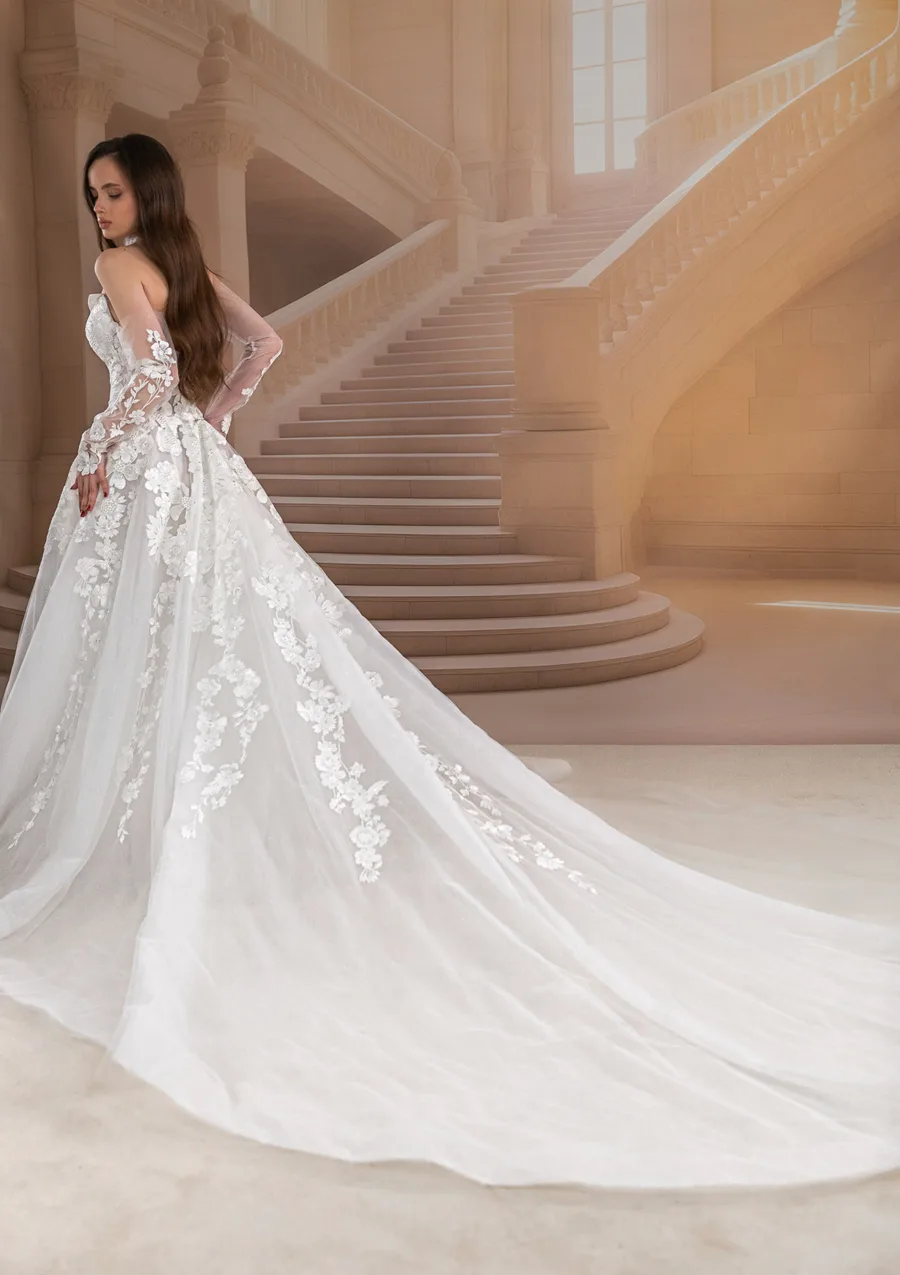 Νυφικό Apoania | Νυφικά φορέματα και είδη γάμου Mon Amour Bridal