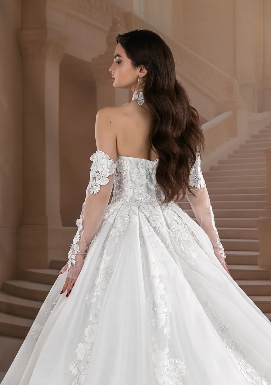 Νυφικό Lakmos | Νυφικά φορέματα και είδη γάμου Mon Amour Bridal