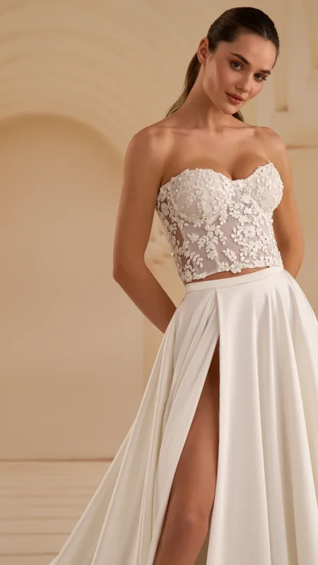 Νυφικό με ανοιχτούς ώμους και bustier για ρομαντική εμφάνιση